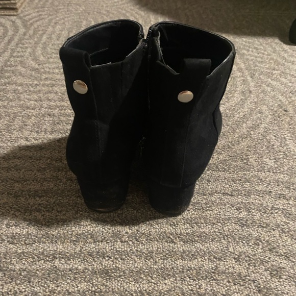 Target booties - Picture 4 of 4